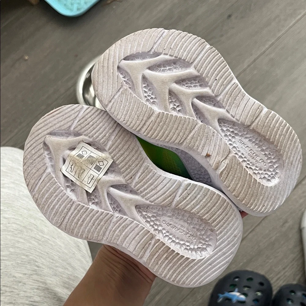 Kids Multi-Color Shoe Set - Picture 2 of 5
